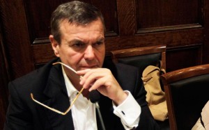 petropoulos1-thumb-large