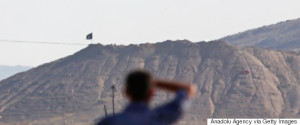 ISIL plants a flag in Ayn al-Arab