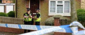Police stand guard by a house suspected of being connected to the murder of Labour MP Jo Cox in Birstall, northern England on June 16, 2016. A British lawmaker died today after a shock daylight street attack, throwing campaigning for the referendum on Britain's membership of the European Union into disarray just a week before the crucial vote. / AFP / OLI SCARFF (Photo credit should read OLI SCARFF/AFP/Getty Images)