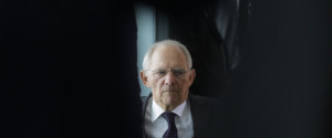 German Finance Minister Wolfgang Schaeuble arrives for the weekly cabinet meeting of the German government at the chancellery in Berlin, Wednesday, Nov. 2, 2016. (AP Photo/Markus Schreiber).