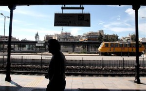 ose-trainose-stathmos-larisis