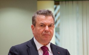 o-ufupourgos-ergasias-tasos-petropoulos