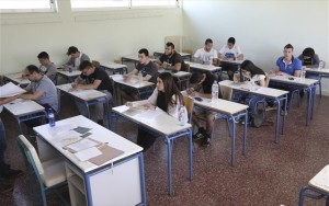 panelladikes-eksetaseis-panellinies-sxoleio-mathites
