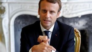 29146947_2017_08_31T150020Z_1798900001_RC1E48EC6850_RTRMADP_3_FRANCE_POLITICS.limghandler