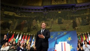 29351196_2017_09_26T165424Z_1273379974_RC1E65DE2940_RTRMADP_3_FRANCE_EU_MACRON.limghandler